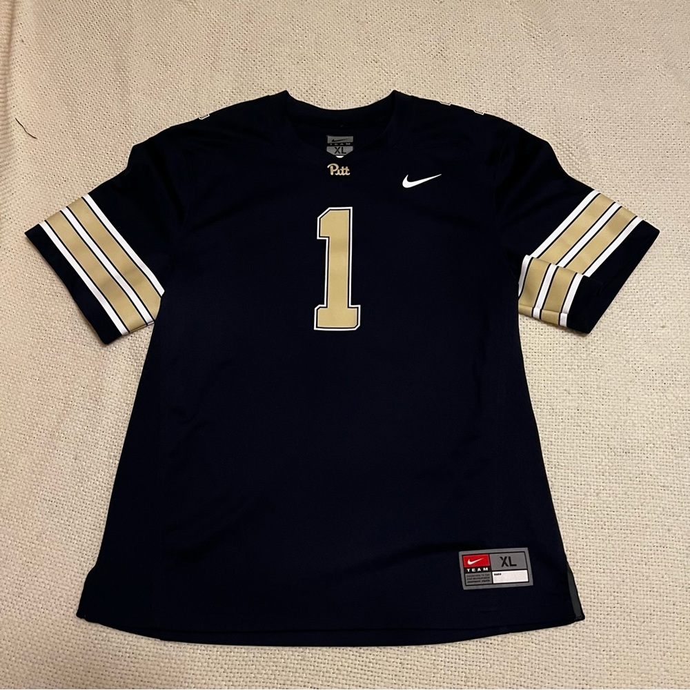 Vintage Nike Pitt Jersey